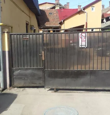 Csikos Διαμέρισμα