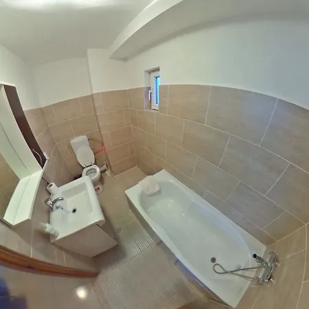 Apartment Csikos *