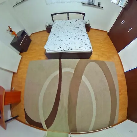 Csikos Apartment
