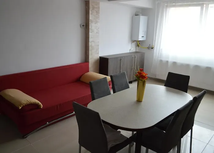 Apartament Csikos *